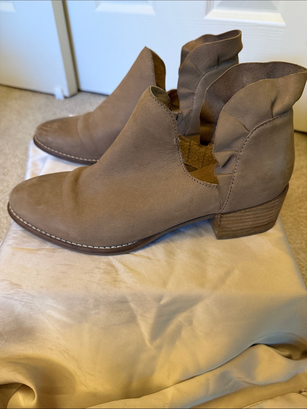 Seychelles Taupe Ruffle Cutout Ankle Booties